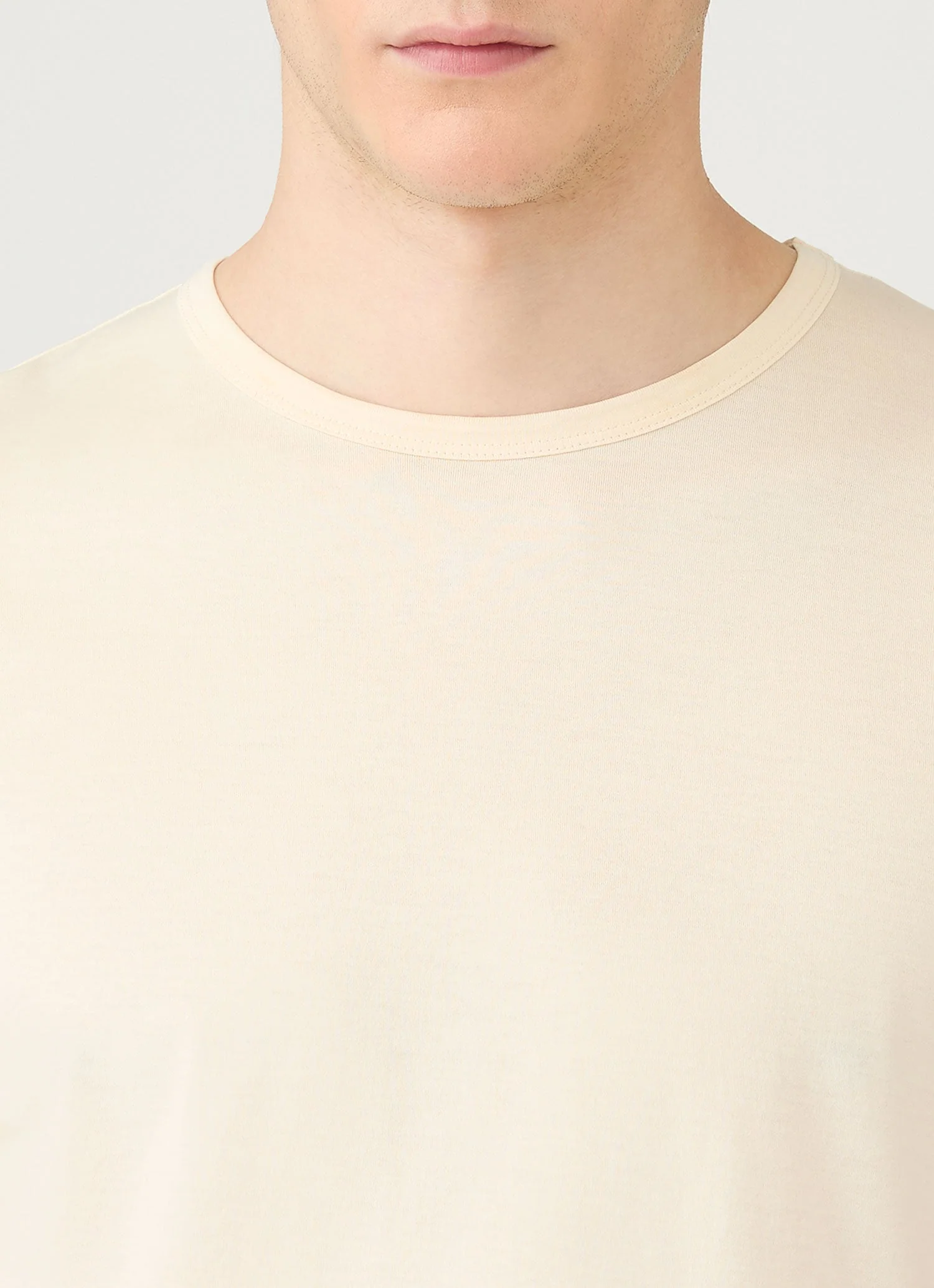 Men's Classic T-shirt in Undyed - Image 6