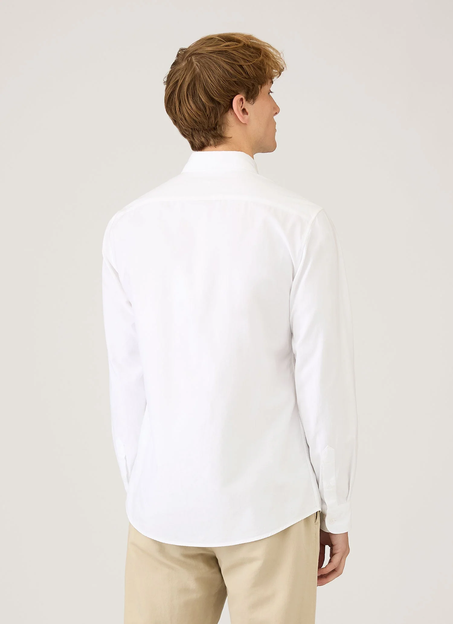 Men's Button Down Oxford Shirt in White - Image 5