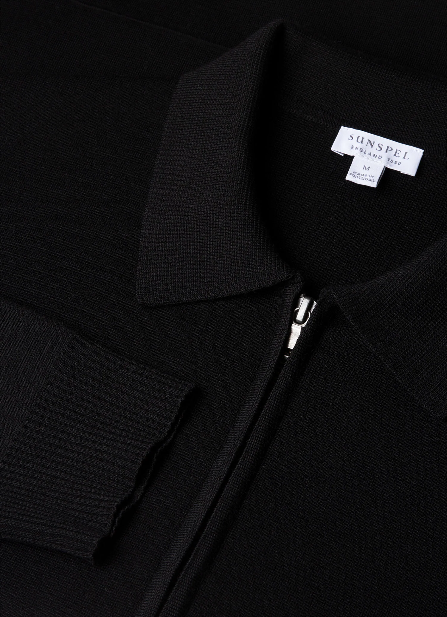 Men's Merino Milano Zip Jacket in Black - Image 4