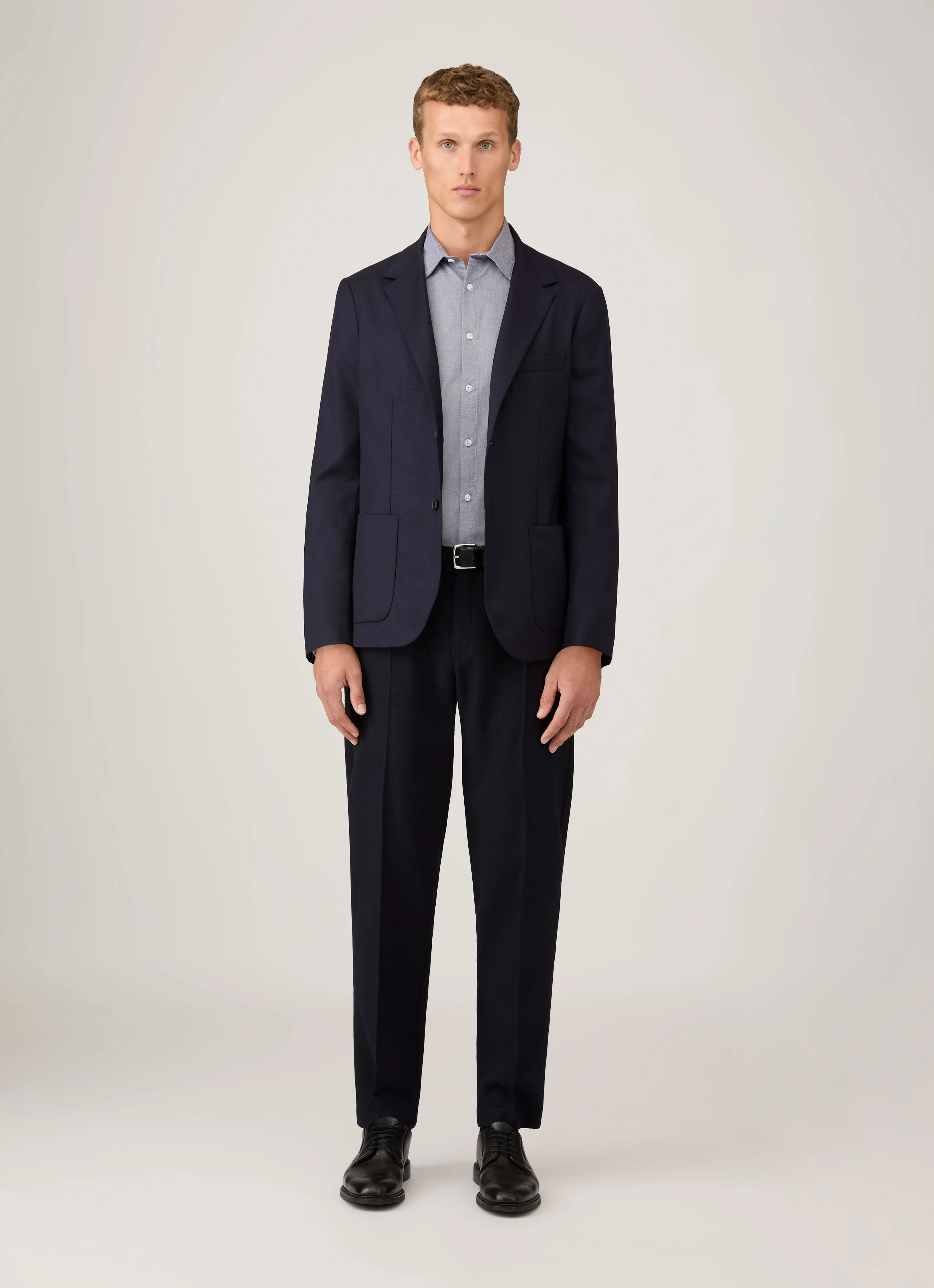 Men's Oxford Shirt in Dark Blue - Image 3