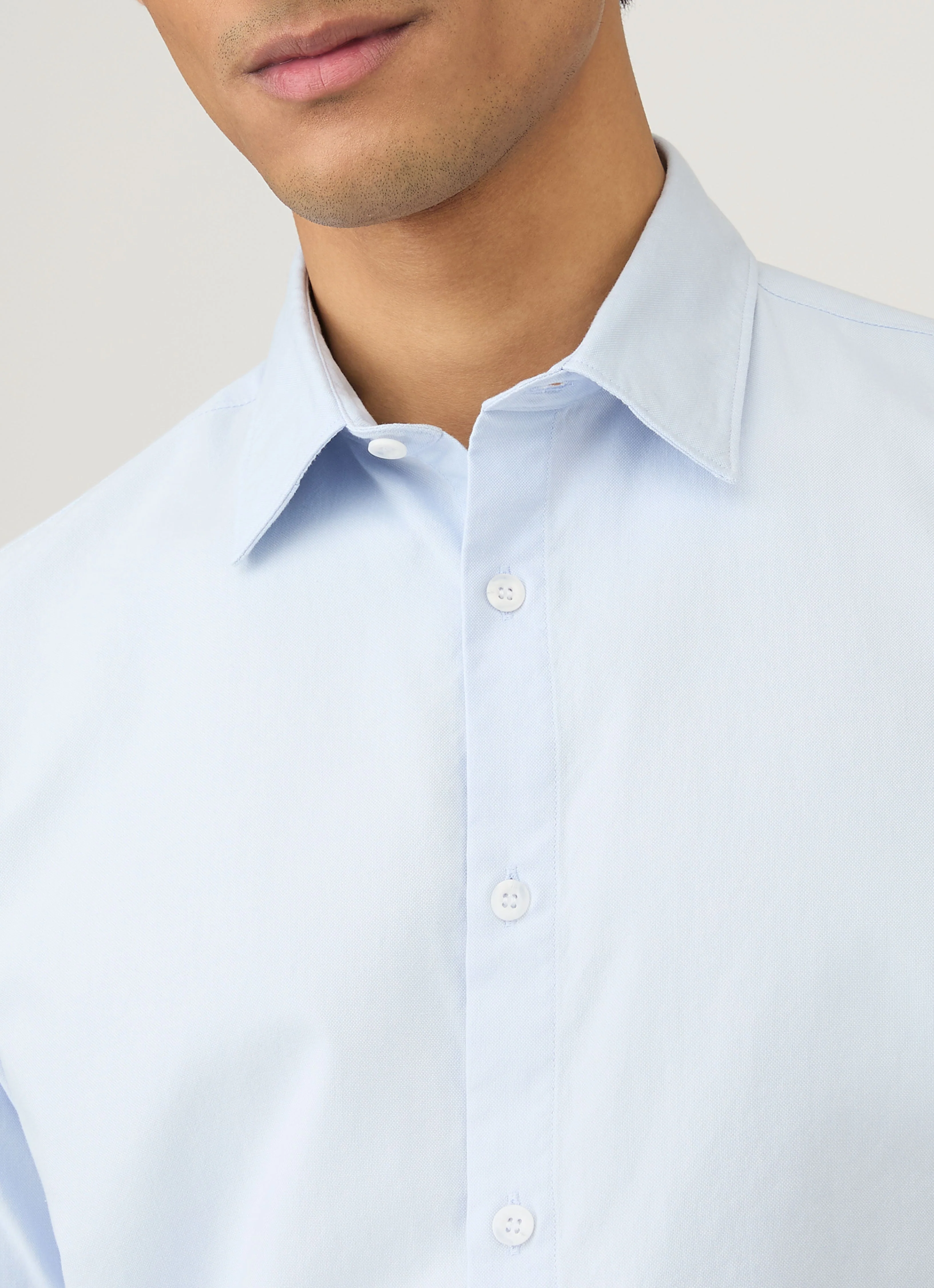 Men's Oxford Shirt in Light Blue - Image 6
