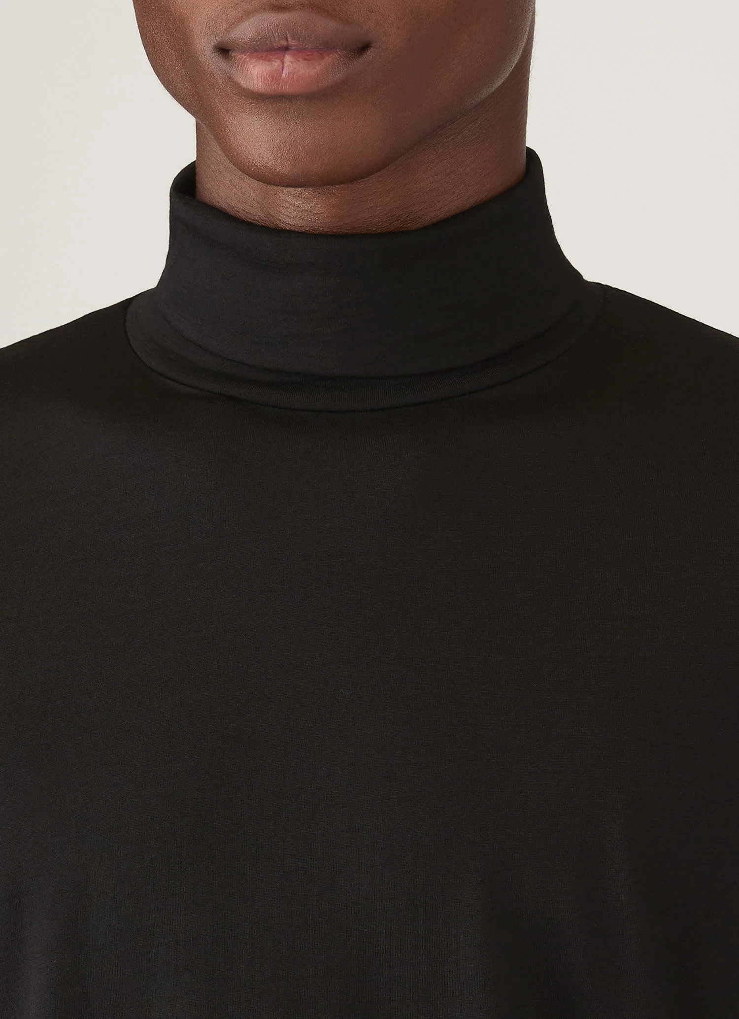 Men's Ultra-Fine Merino Roll Neck in Black - Image 6