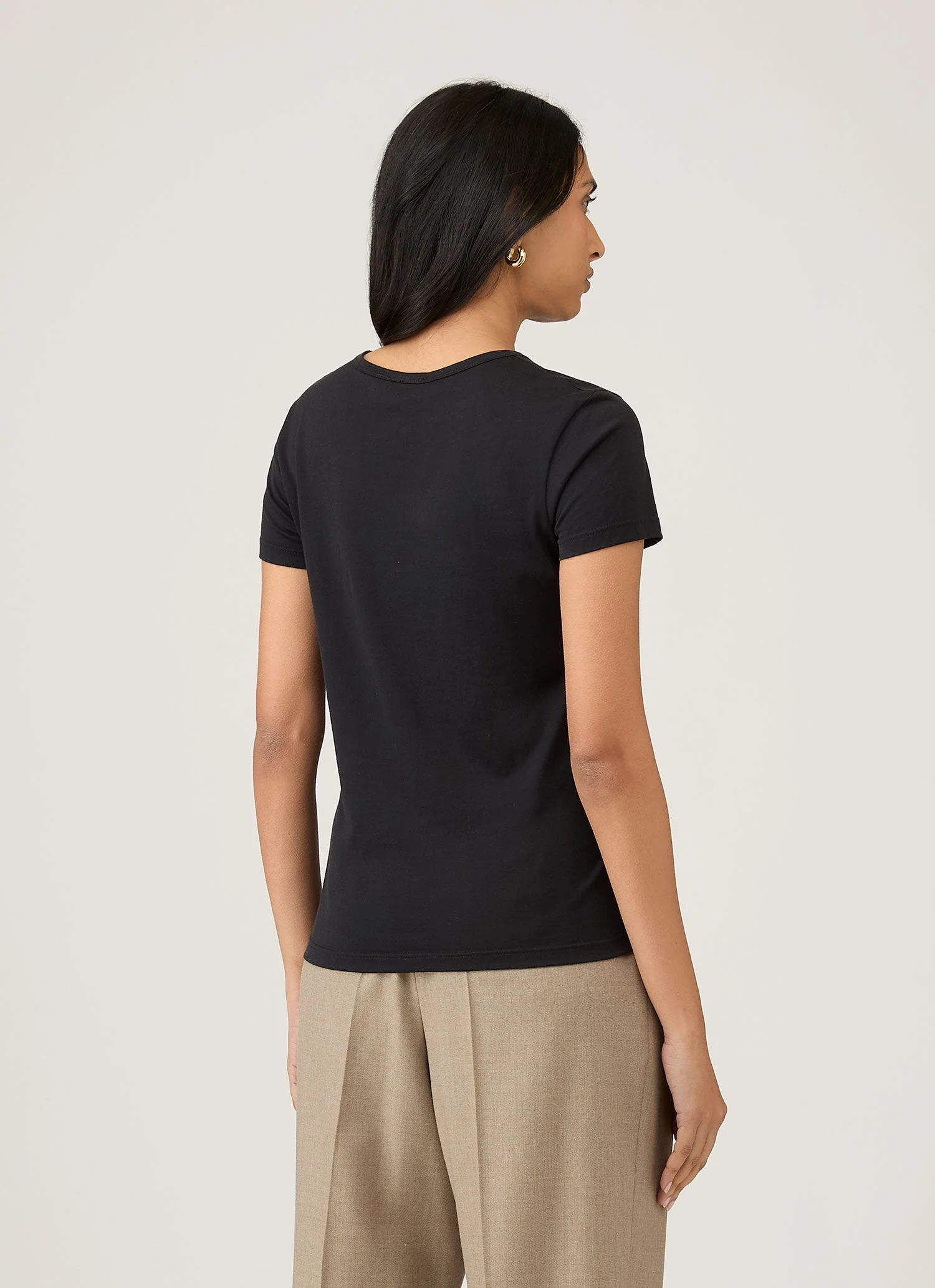 Women's Classic T-shirt in Black - Image 3